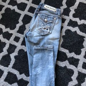 Rock revival skinny jeans